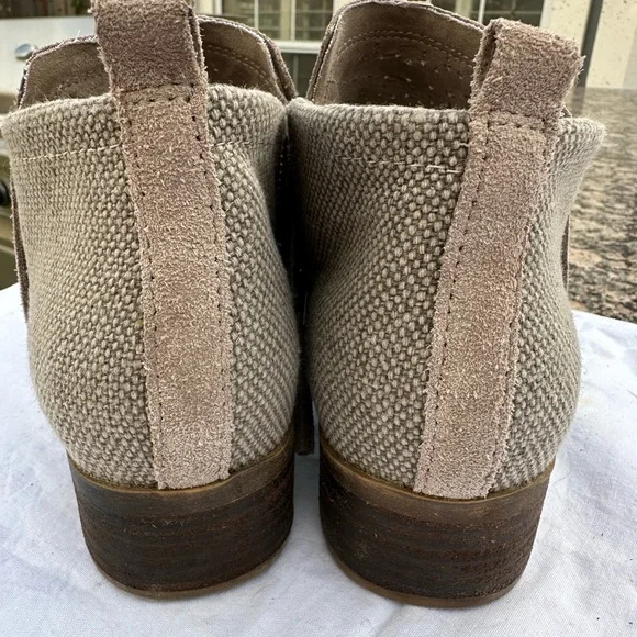 Tom’s Grey Suede Booties - Picture 6 of 14